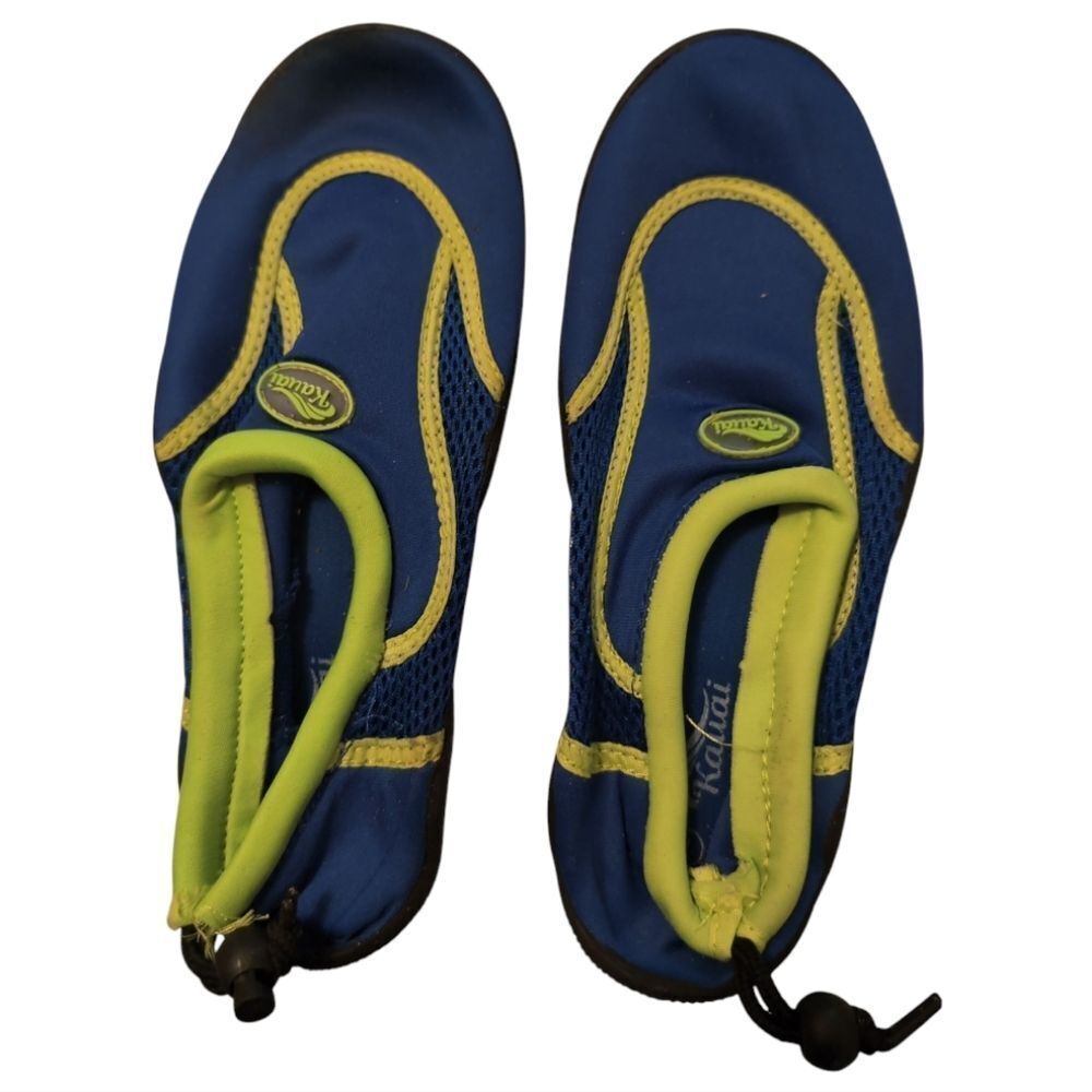 Blue and Green Water Shoes Slip-On Design Size Women 7